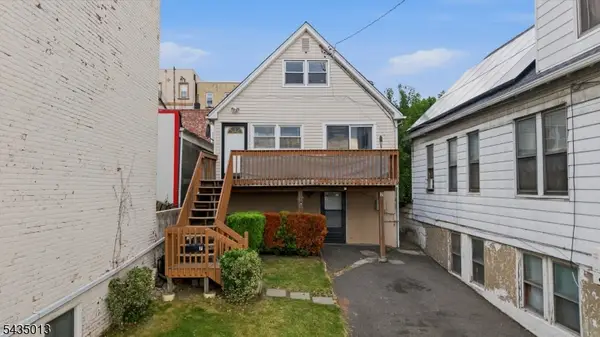 7 Westminster Pl, Garfield City, NJ 07026