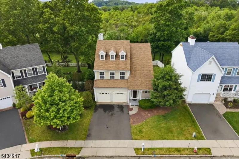 96 Magellan Way, Pleasant Plains, NJ 08823 - #2