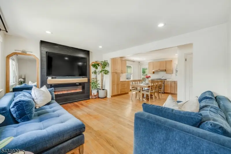 232 W Linden Ave, Linden, NJ 07036 - #2