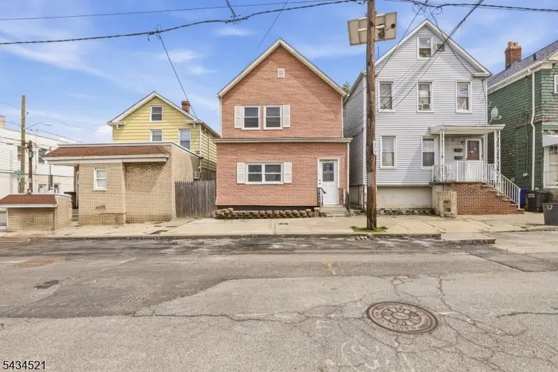 174 Orient St, Bayonne, NJ 07002 - #1