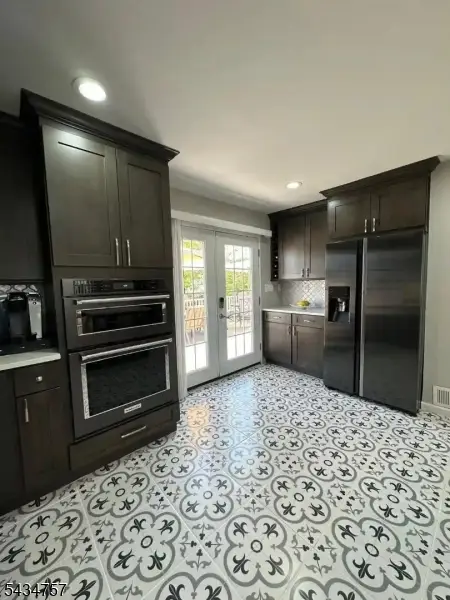 629 Washington Ave, Kenilworth, NJ 07033 - #2