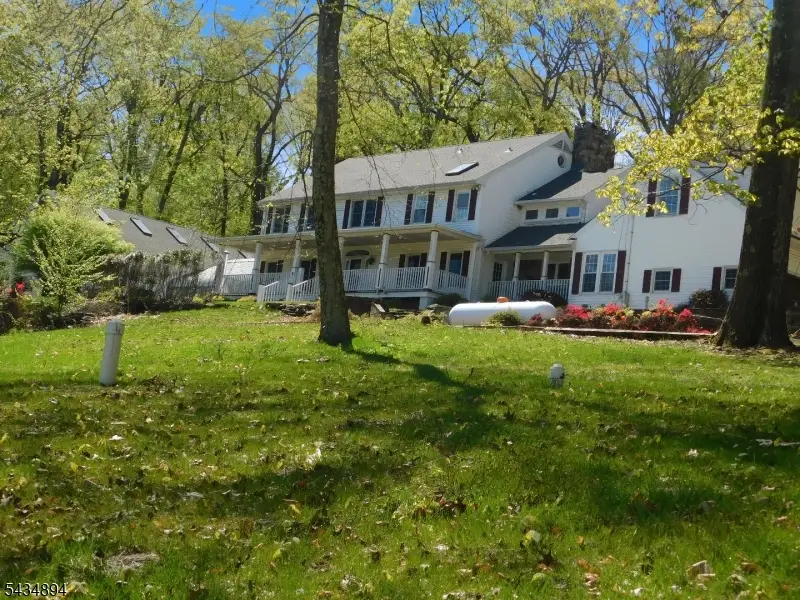 4 Spring Hill Rd, Franklin, NJ 08801 - #2