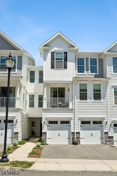 125 Sequoia Drive, Cedar Grove, NJ 07009 - #3