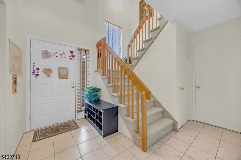 89 Park Gate Dr, Edison, NJ 08820 - #3