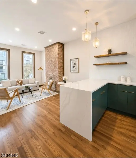 53 Jewett Ave, Jersey City, NJ 07304 - #2