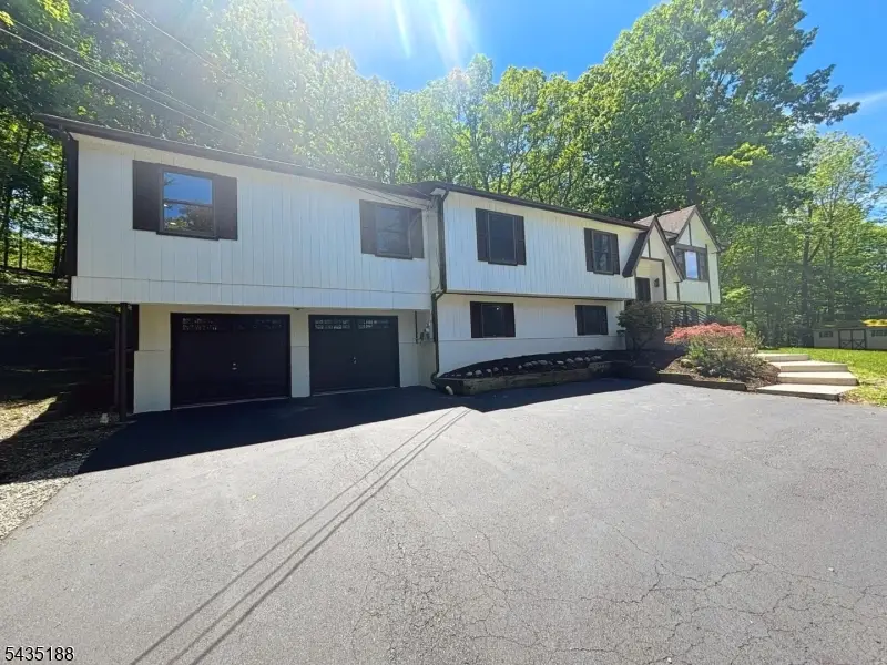 76 Statesville Quarry Rd, Lafayette, NJ 07848 - #2