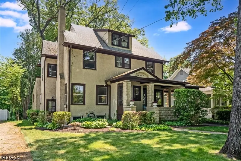 525 S Maple Ave, Glen Rock, NJ 07452 - #2