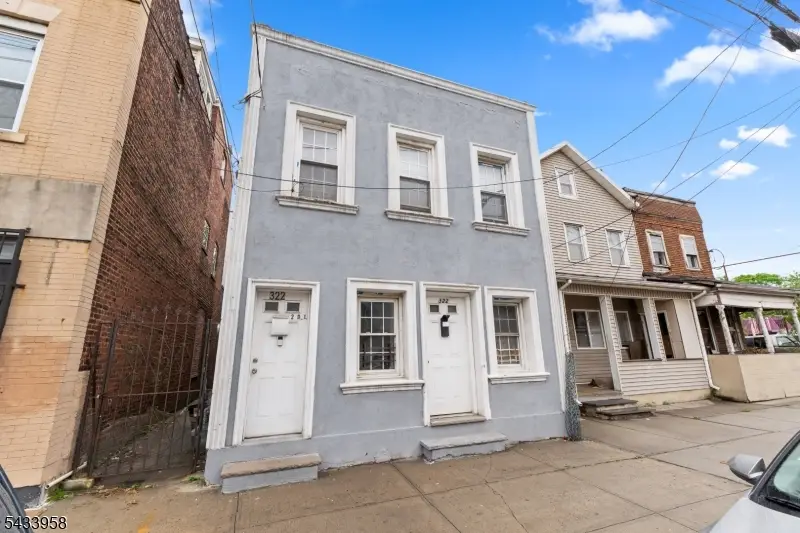 322 E Jersey St, Elizabethport, NJ 07206 - #1
