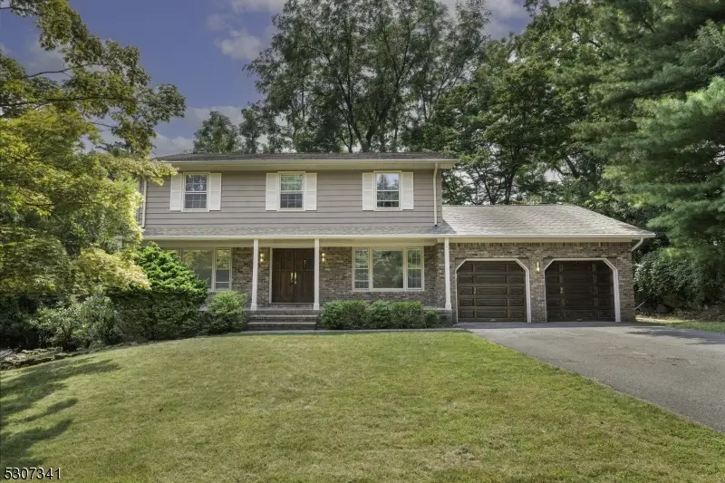 20 Whitewood Dr, Parsippany Troy Hills, NJ 07950 - #2