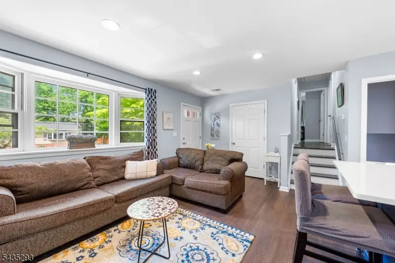 16 Sioux Trl, Denville, NJ 07834 - #2