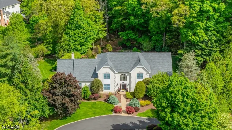 15 Skytop Dr, Denville, NJ 07834 - #1