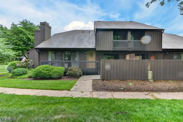108 Westgate Dr, Edison Twp., NJ 08820