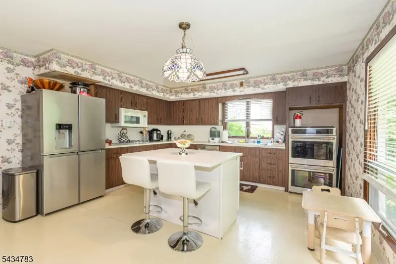 319 Winifred Dr, Totowa, NJ 07512 - #2