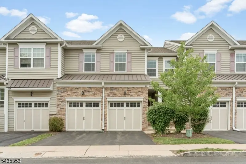 84 Autumn Ln, Skillman, NJ 08558 - #1