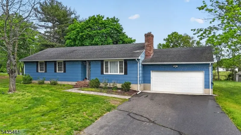 434 Hoffman Station Rd, Monroe, NJ 08831 - #1