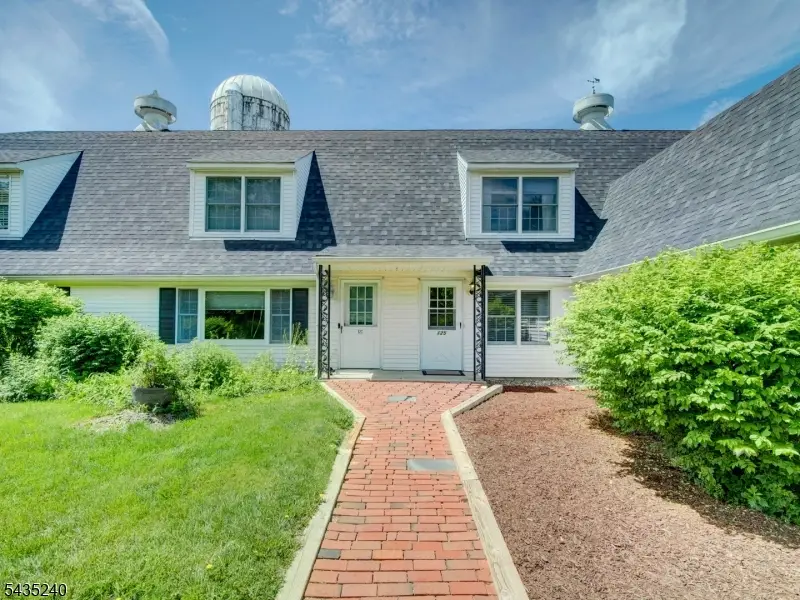 125 W End Ave, Newton, NJ 07860 - #1