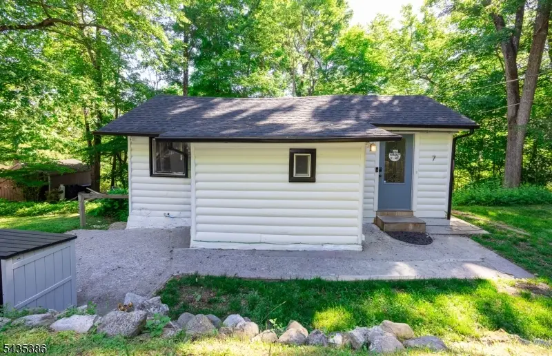 7 Birch Road, Vernon, NJ 07461 - #1