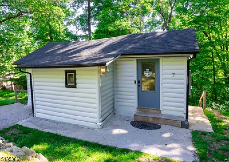 7 Birch Road, Vernon, NJ 07461 - #2