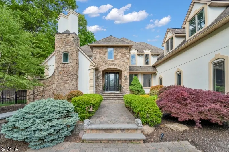 127 Waughaw Rd, Towaco, NJ 07045 - #1