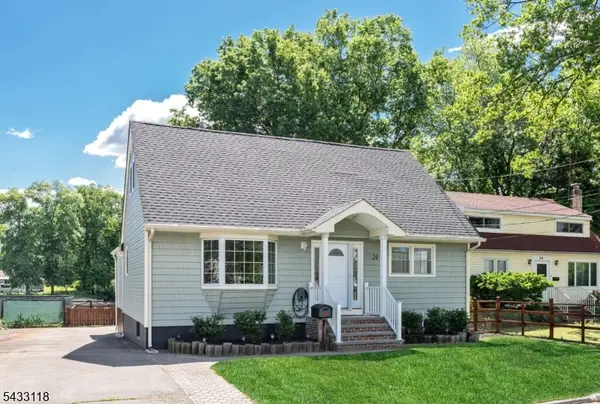 20 Riverview Cir, Little Falls Twp., NJ 07424