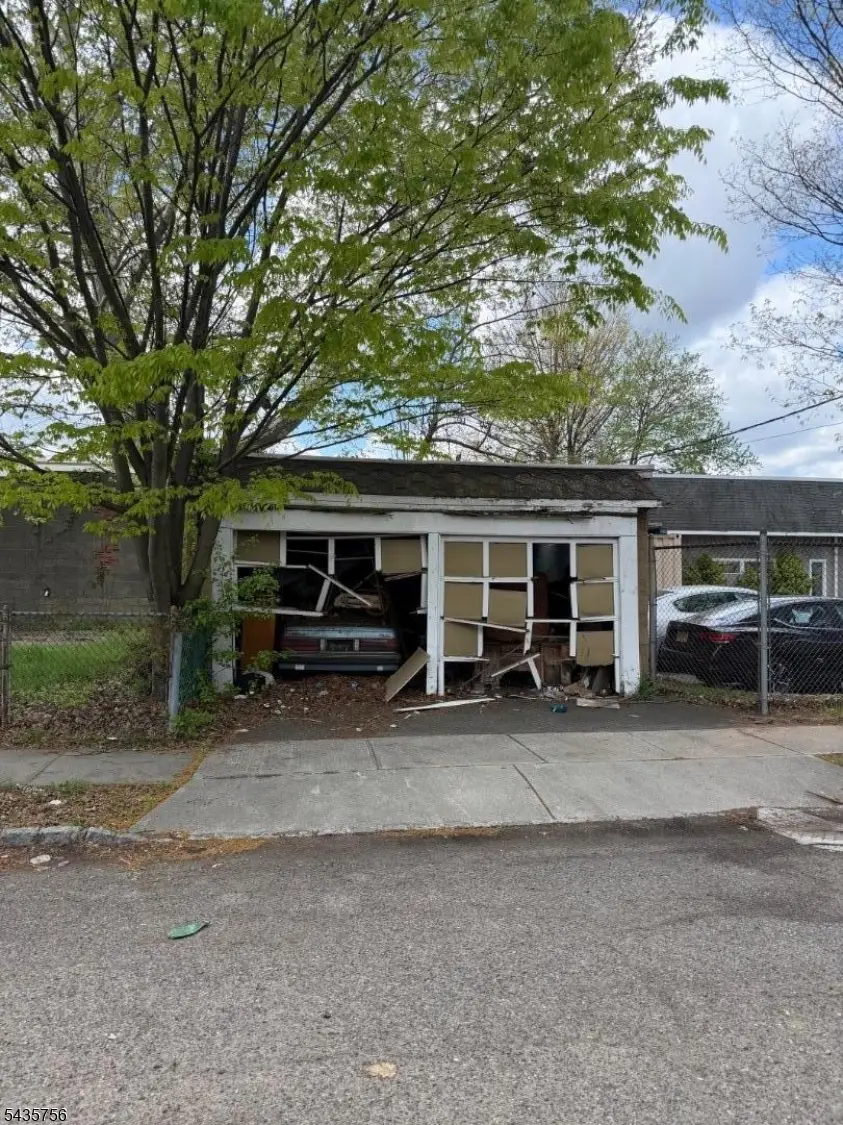 37-39 Columbus St, Silver Lake, NJ 07003 - #3