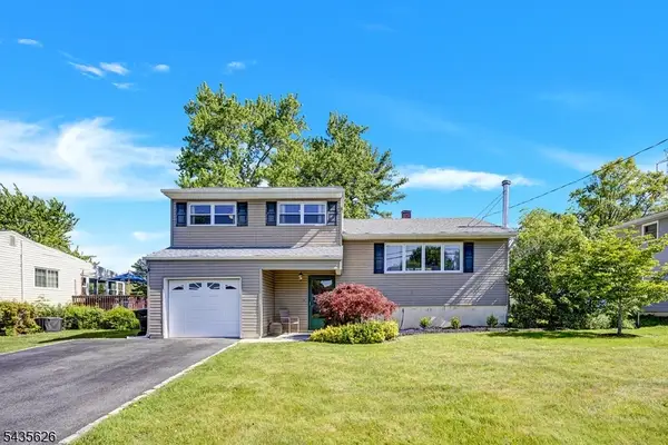 21 Hillery Dr, Mount Olive Twp., NJ 07836