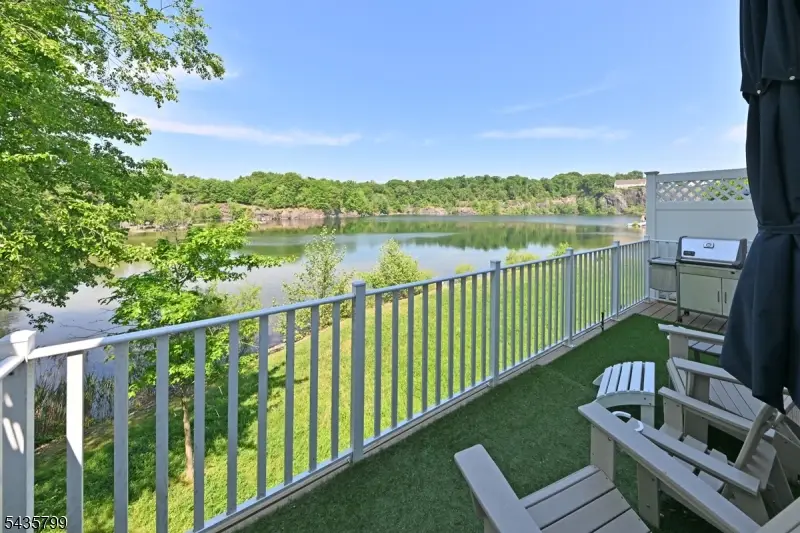 32 Rosewood Ct #32, North Haledon, NJ 07508 - #2