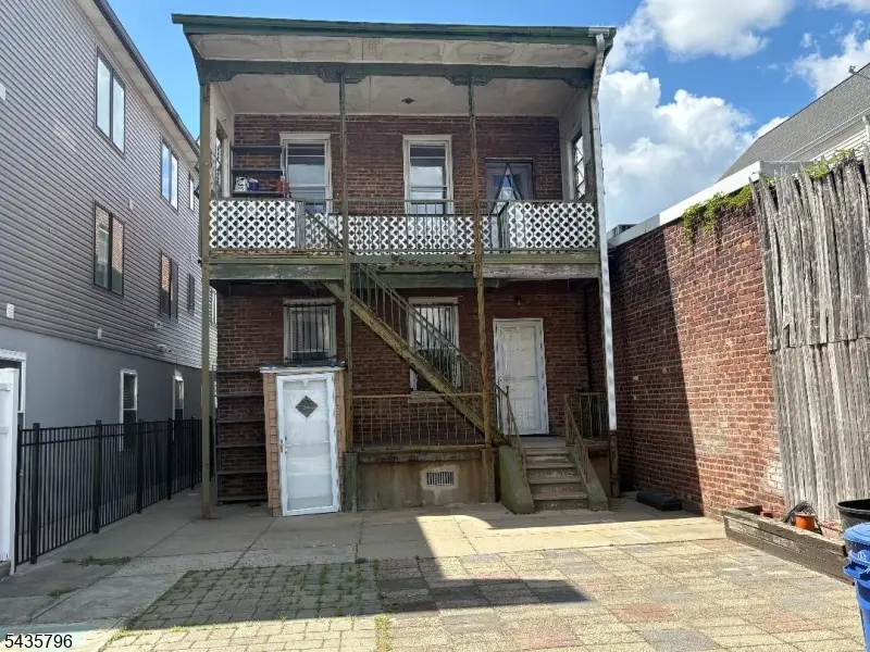 94 Elm Rd #2, Newark, NJ 07105 - #2