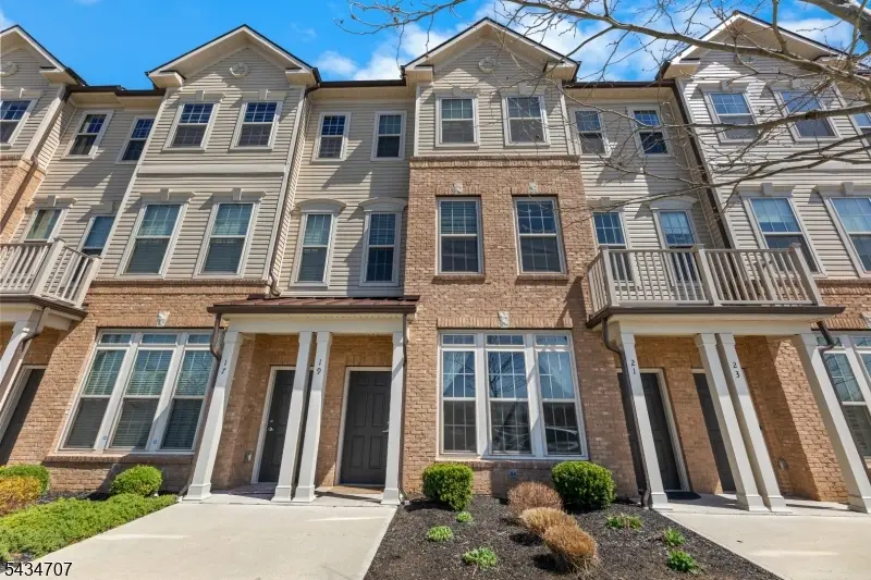 19 South Davenport Street, Somerville, NJ 08876 - #2