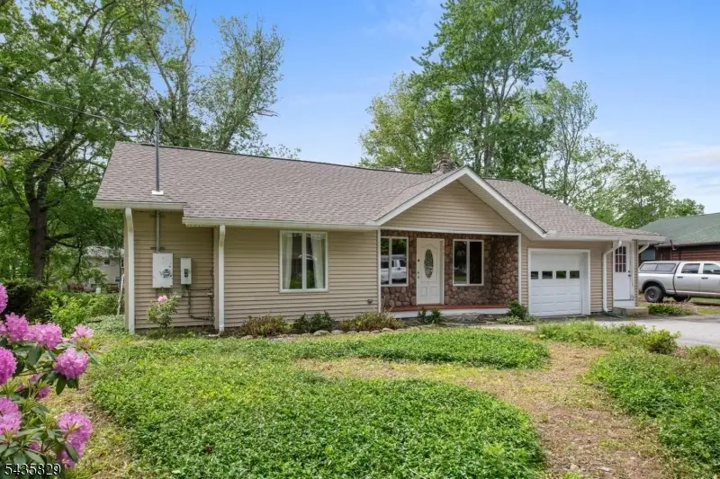 13 Island Trl, West Milford, NJ 07480 - #3