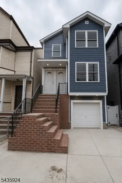 45 Graham Ave, Paterson City, NJ 07524
