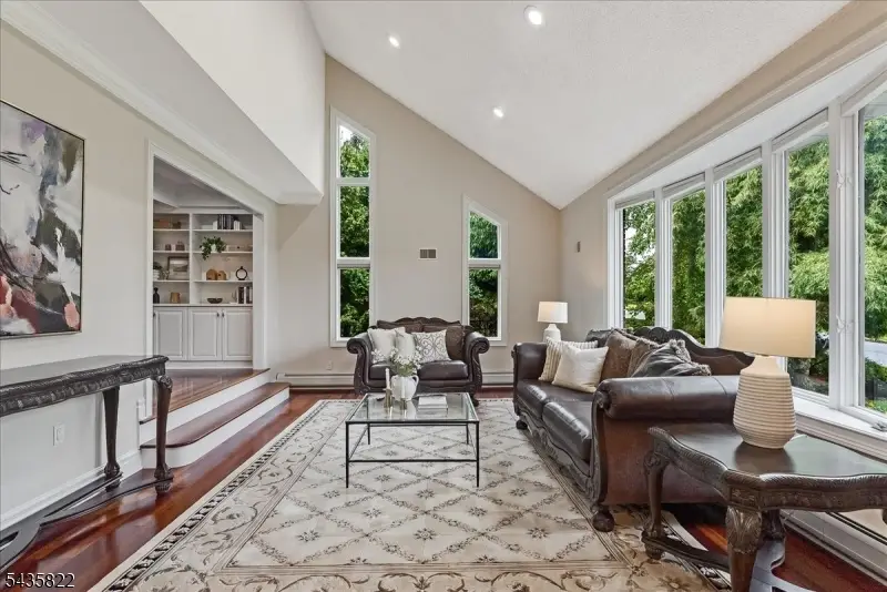 31 Forest Hills Way, Cedar Grove, NJ 07009 - #2