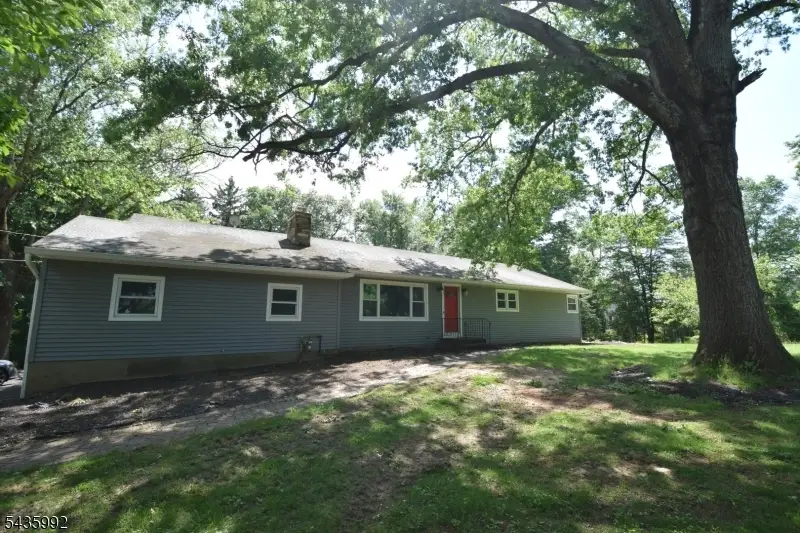 567 Foothill Rd, Bridgewater, NJ 08807 - #3