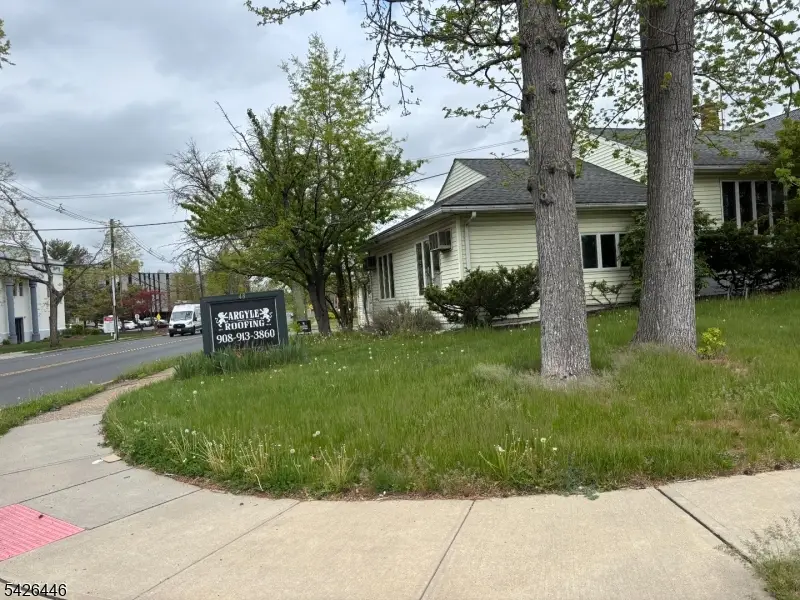 6 Grand St, Clark, NJ 07066 - #2