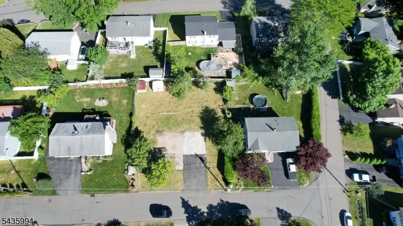 8 North Way, Hopatcong, NJ 07843 - #3