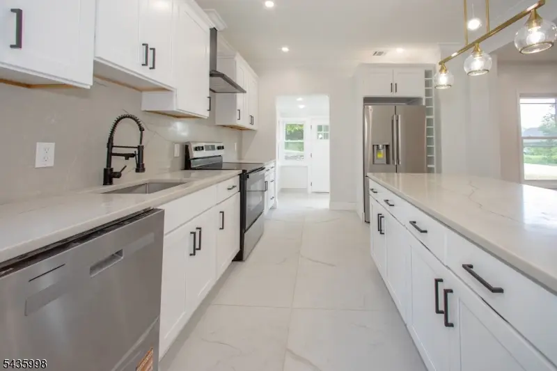 91 Gemmer Rd, Wantage, NJ 07461 - #3