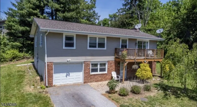 33 Lincoln Ave, Vernon, NJ 07462 - #1