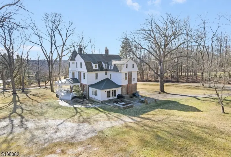 211 Mountainside Rd, Mendham, NJ 07945 - #3