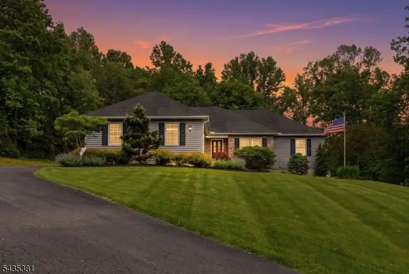 309 Turkey Top Rd, Lebanon, NJ 07865 - #2