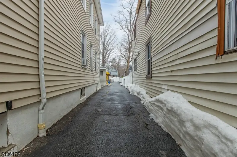 527 Valley St #2, City Of Orange, NJ 07050 - #3
