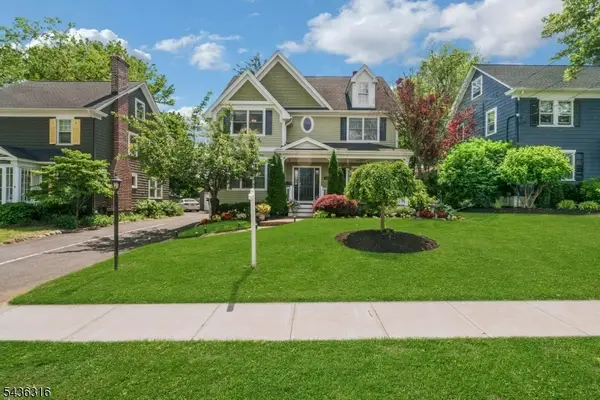 110 Nelson Pl, Westfield Town, NJ 07090