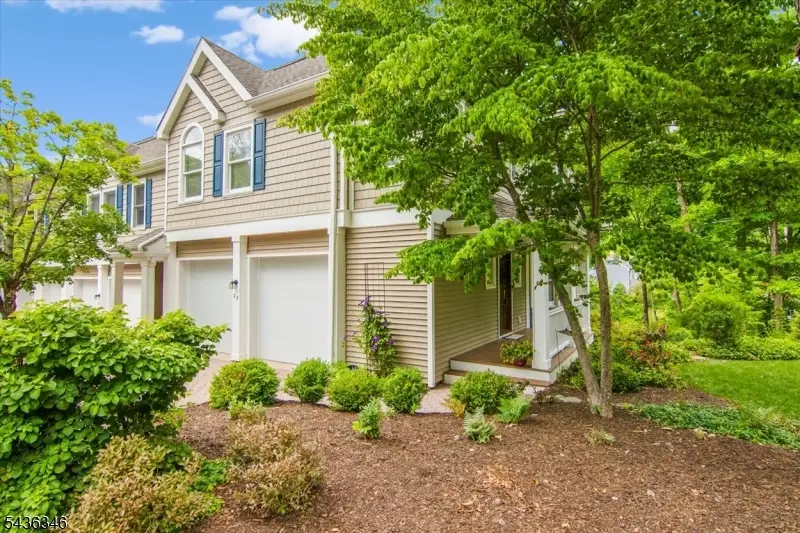 23 Rock Creek Woods Dr, Lambertville, NJ 08530 - #1