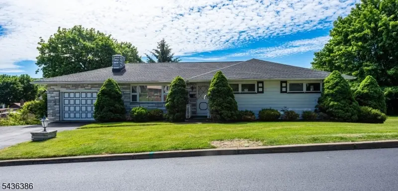 35 Hillside Ave, Netcong, NJ 07857 - #1