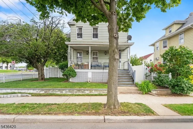 33 Pulaski Pl, Hackensack, NJ 07601 - #1