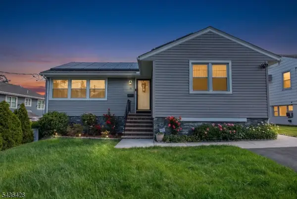 11 Hansen St, Lodi Boro, NJ 07644