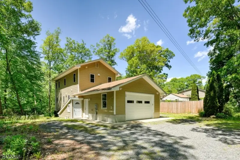 11 Mt Crest Rd, Oak Ridge, NJ 07438 - #3