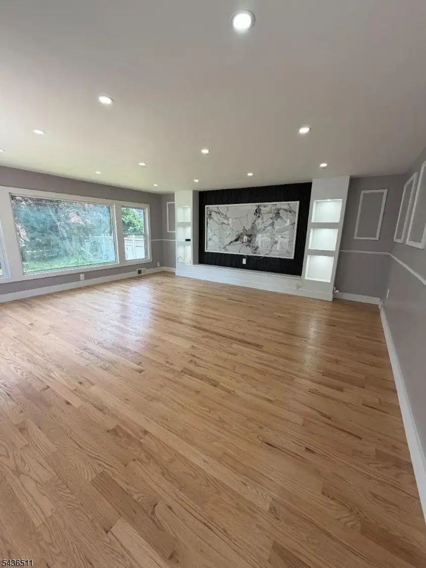910 Roanoke Ave, Hillside, NJ 07205 - #2