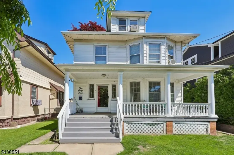 164 Dewitt Ave, Belleville, NJ 07109 - #1