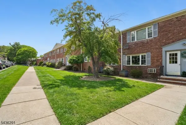 18 Wedgewood Dr #25, Verona Twp., NJ 07044