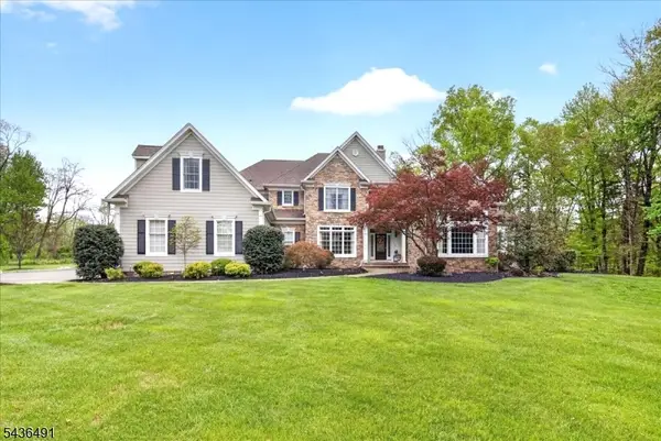 3 Raymond Ln, Montgomery Twp., NJ 08502